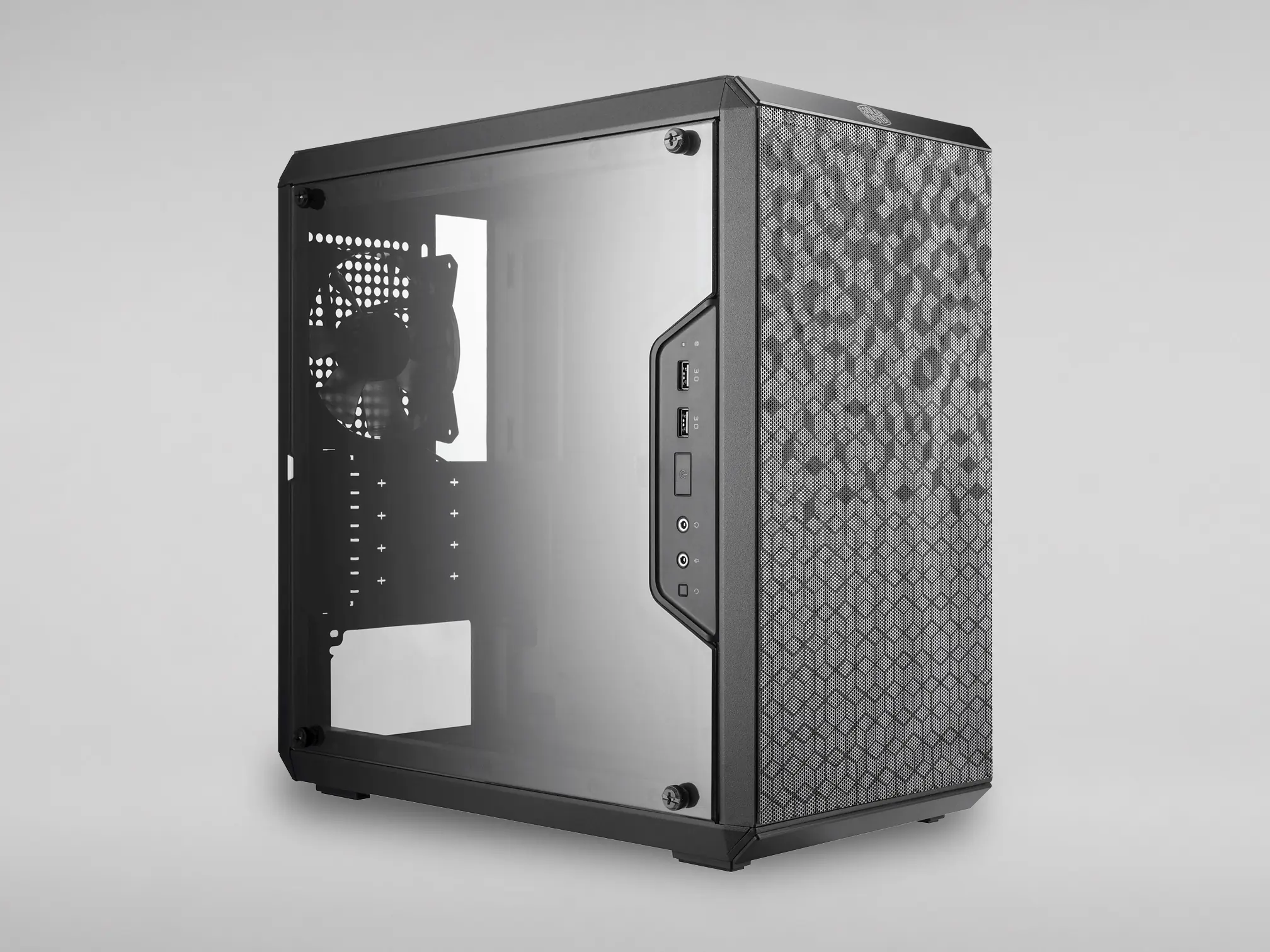 MASTERBOX Q300L (Cooler Master, sin fuente) — Gabinetes con y sin vidrio templado, RGB y airflow.